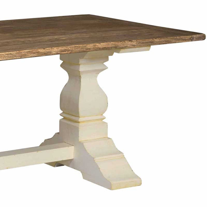 Tera dining table