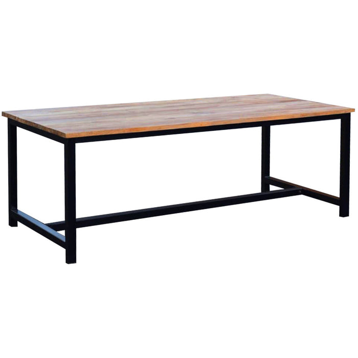 Mono dining table