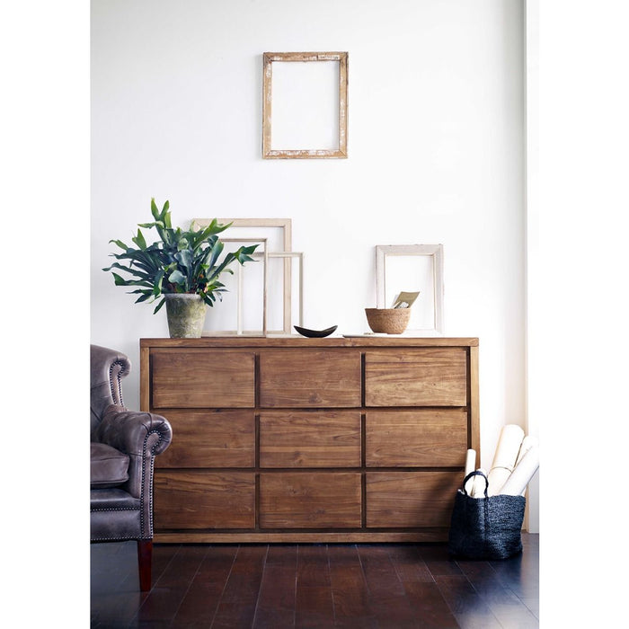 Hudson chest of drawers