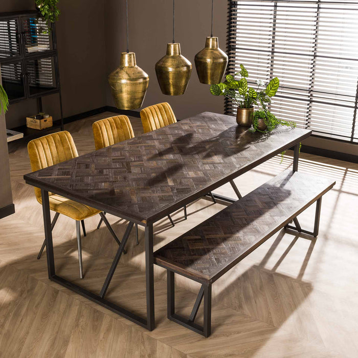 Teca dining table