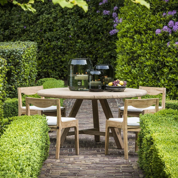 Round outdoor dining table ANDY from natural regenerated teak