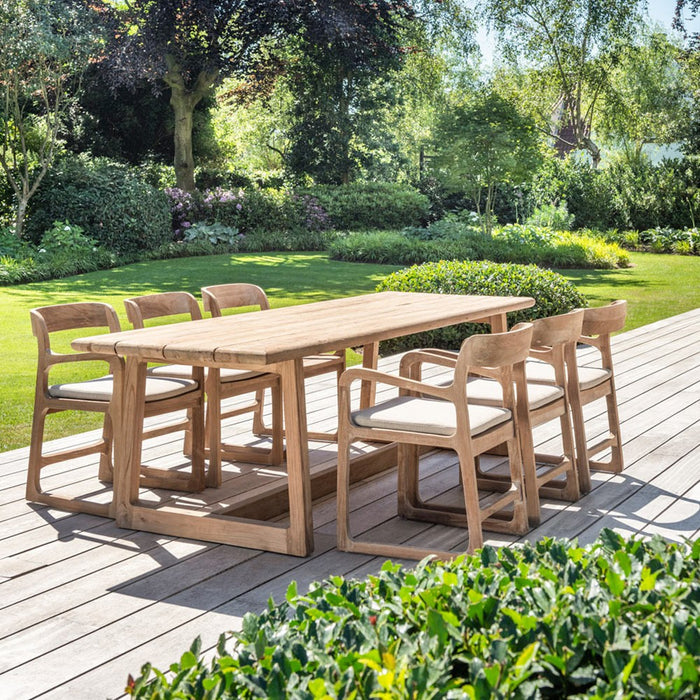 DELMON outdoor dining table made of natural regenerated teak