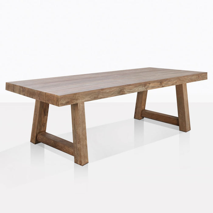 Hunter dining table