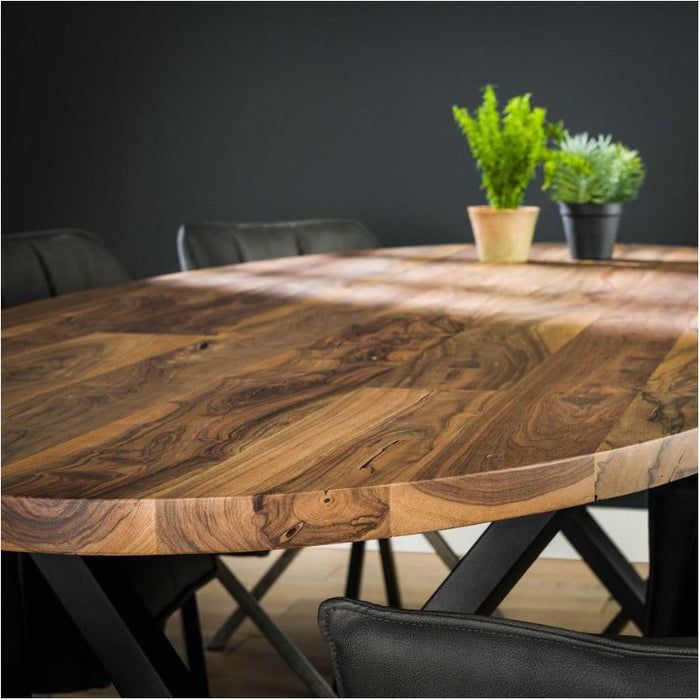 Noyer dining table